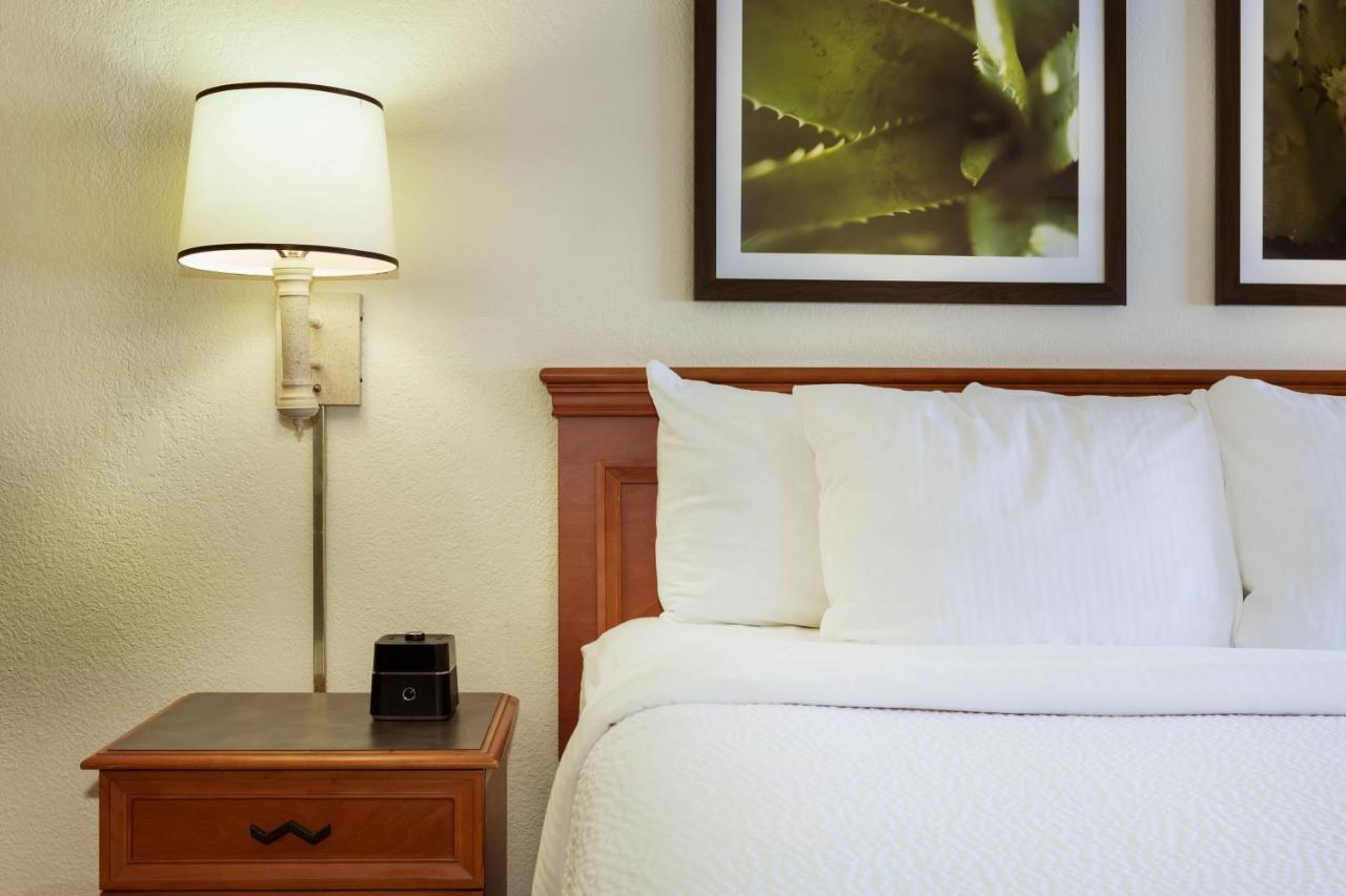 La Quinta Inn By Wyndham Austin Oltorf Esterno foto