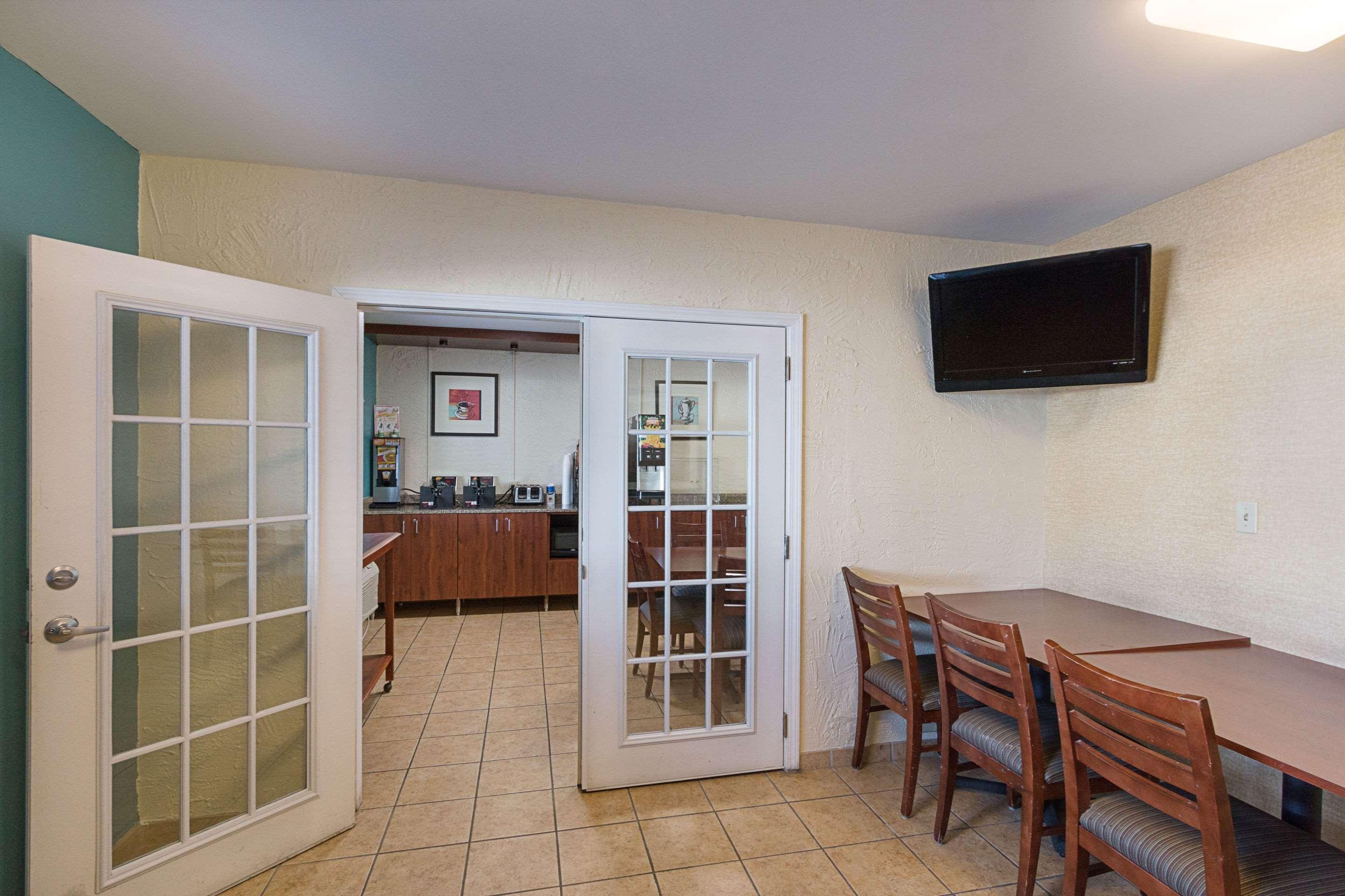 La Quinta Inn By Wyndham Austin Oltorf Esterno foto