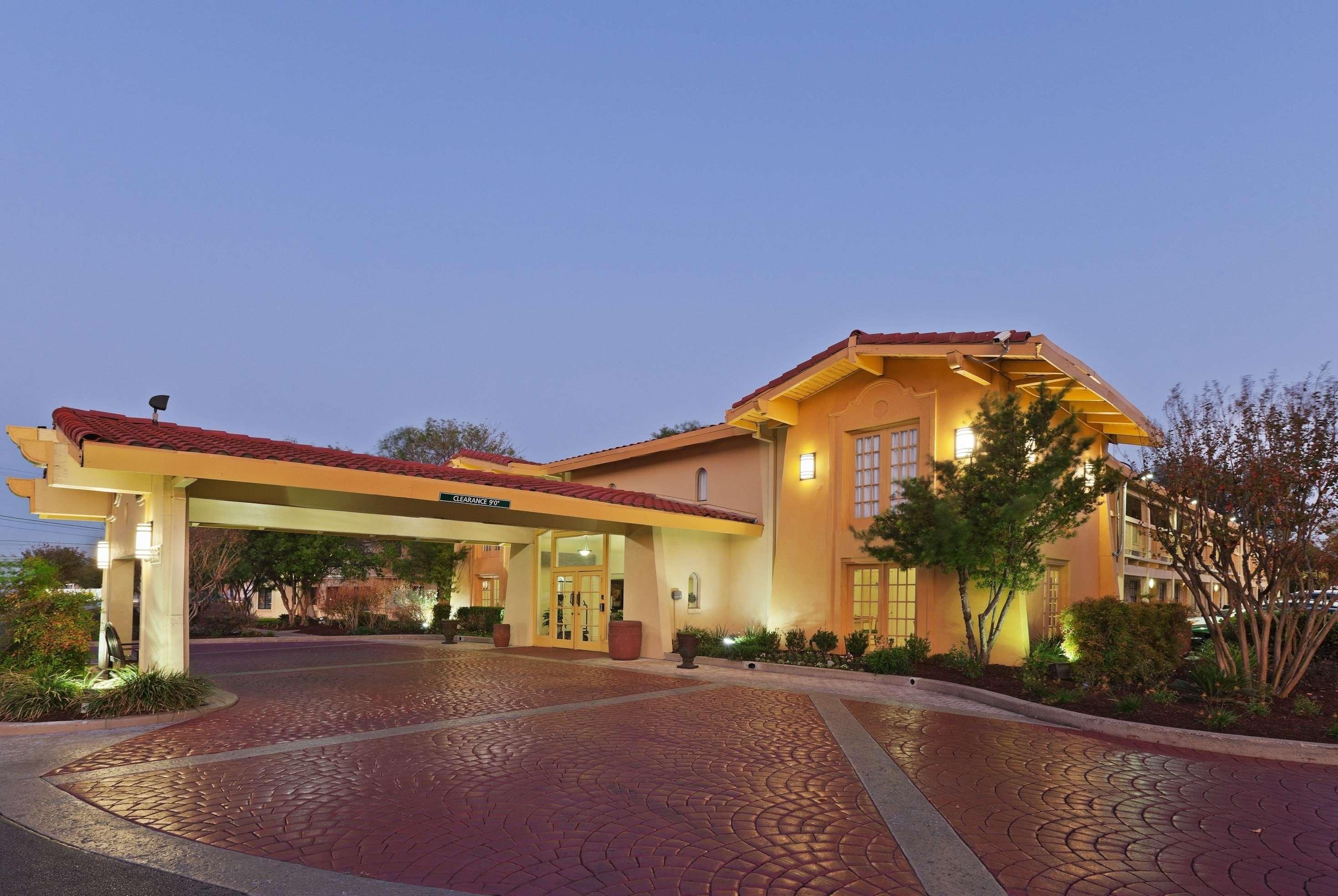 La Quinta Inn By Wyndham Austin Oltorf Esterno foto