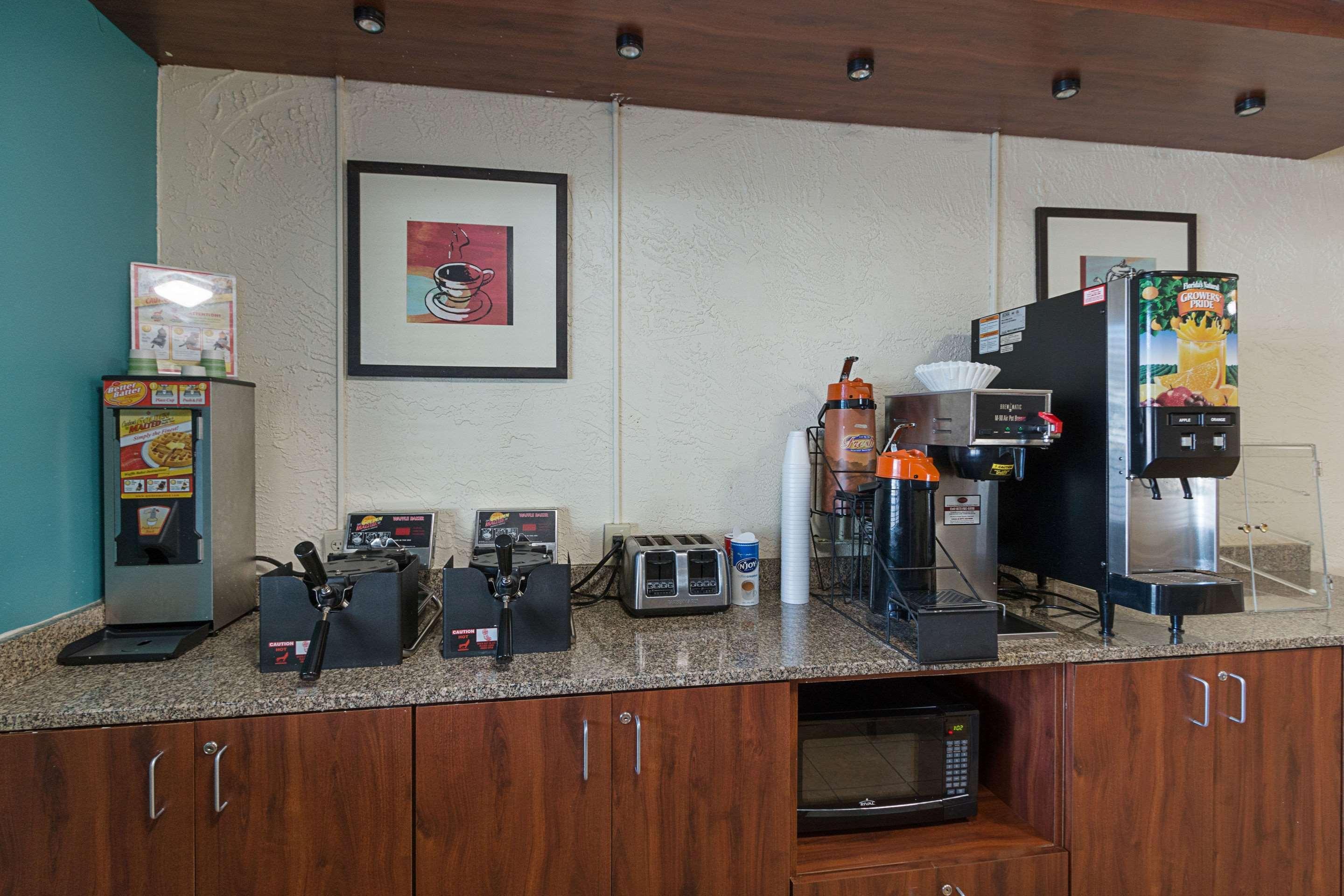 La Quinta Inn By Wyndham Austin Oltorf Esterno foto